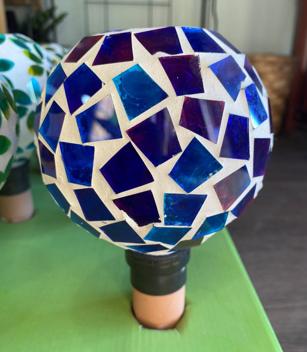 Garden Decor Watering Globe Mosaic Blue