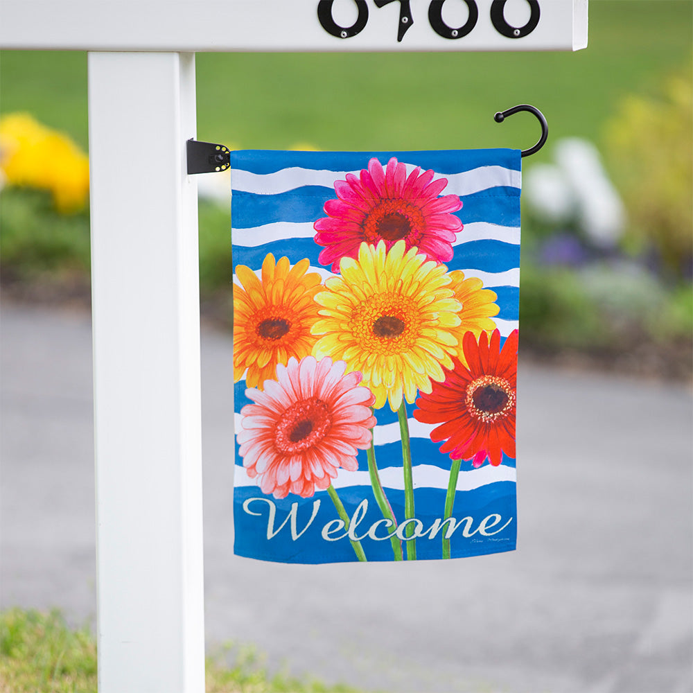 Garden Flag Gerbera Bouquet