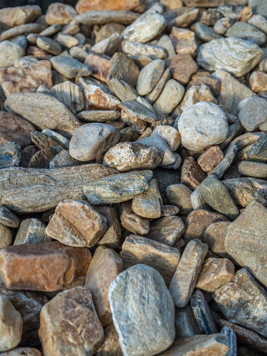 Boulders - Honeycutt River Rock 2" - 5"